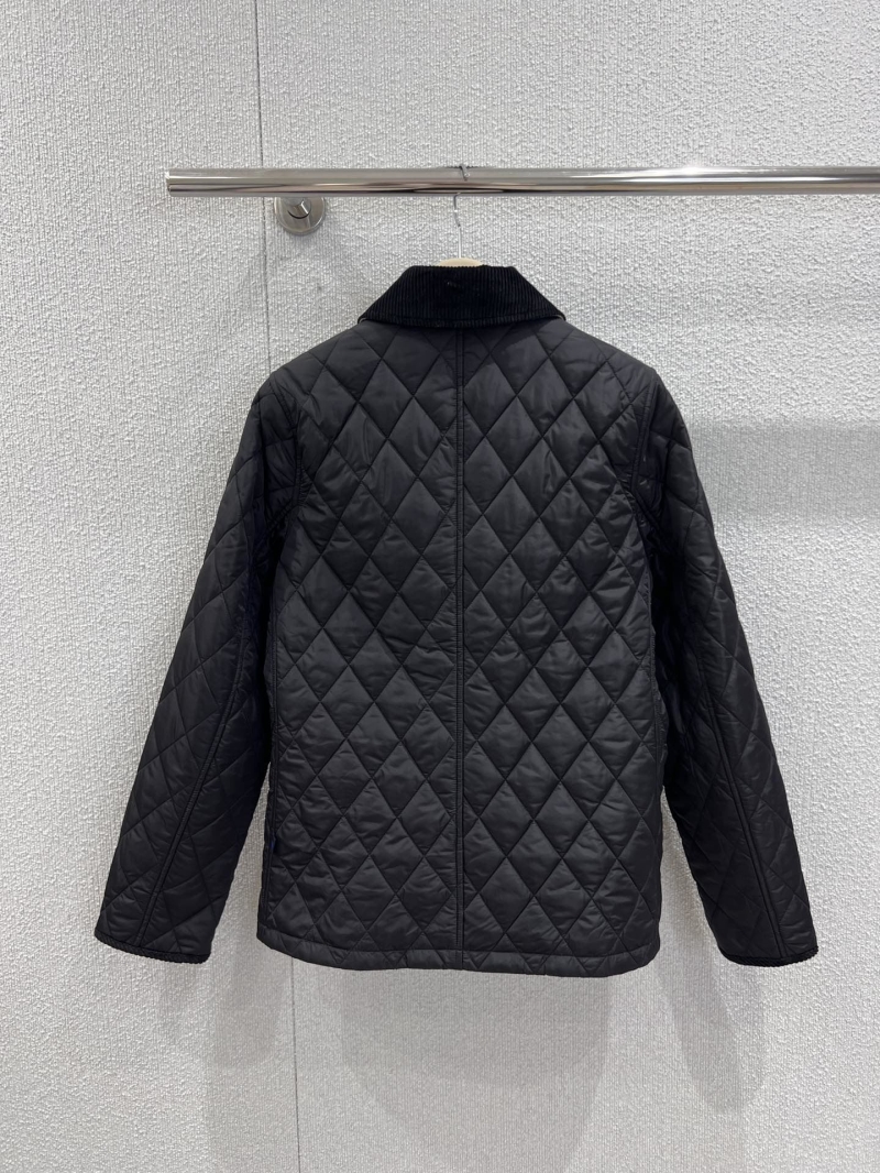 Bv*b*rry outwear